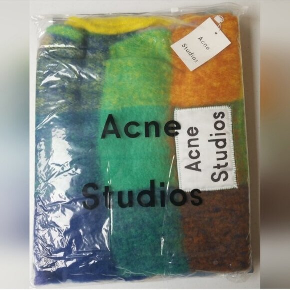 Acne studios scarf - Picture 3 of 3